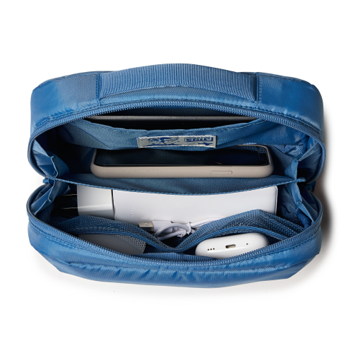 Good Latitude Tech Organizer